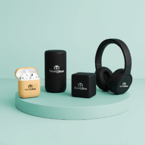 Productos promocionales de tecnología: auriculares bluetooth y parlantes con superficie imprimible
