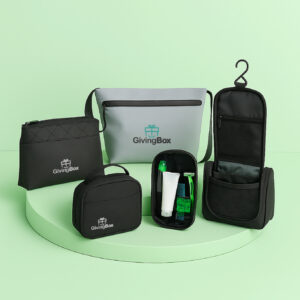 Neceseres y bolsitos personalizados con logo corporativo.